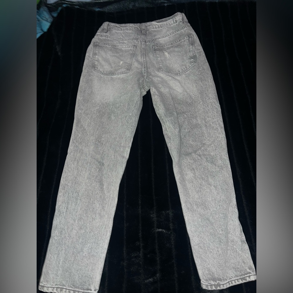 Gray Distressed Jeans - Picture 4 of 6